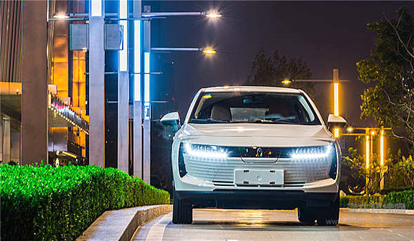 拼颜值拼功能拼大小？欧拉还要拼IQ！