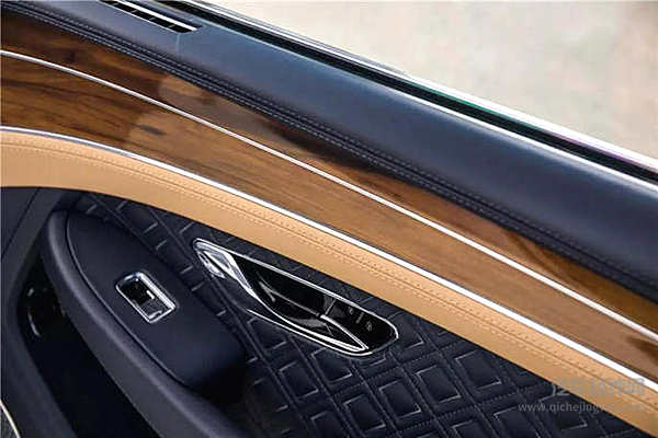 一次超满足的伟大旅行——首试宾利欧陆GT