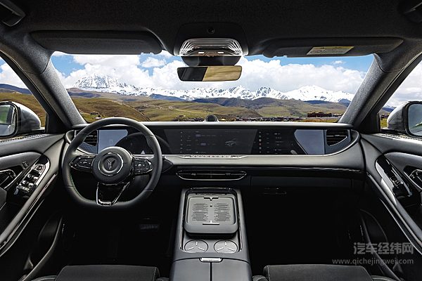 插混与增程的对决 岚图能否挑战领克08 EM-P？