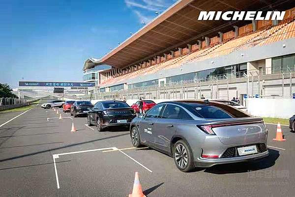 电动化革新“战火”燃至轮胎行业 米其林面向中国市场推出高端电动汽车专用轮胎