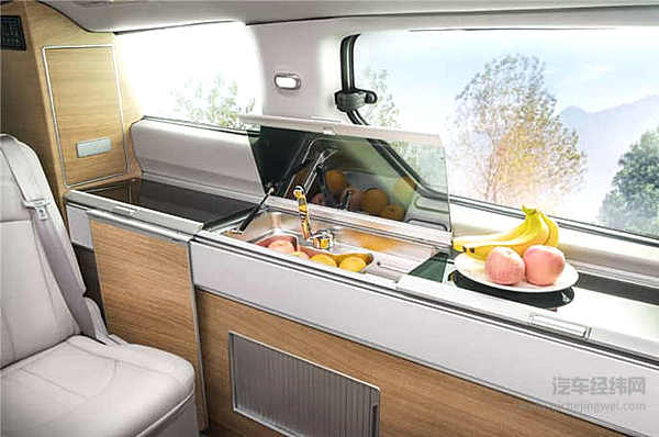 宜家宜旅一键切换 上汽大通RG10上市引领美好出行新生活 