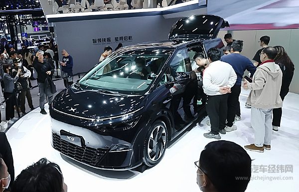 小鹏X9首发 中大型MPV真的可以年轻化吗？