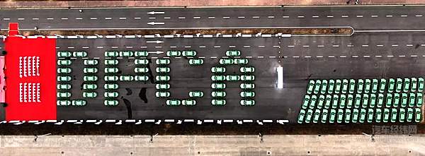 交车、下线、签约 神龙在成都有点忙！