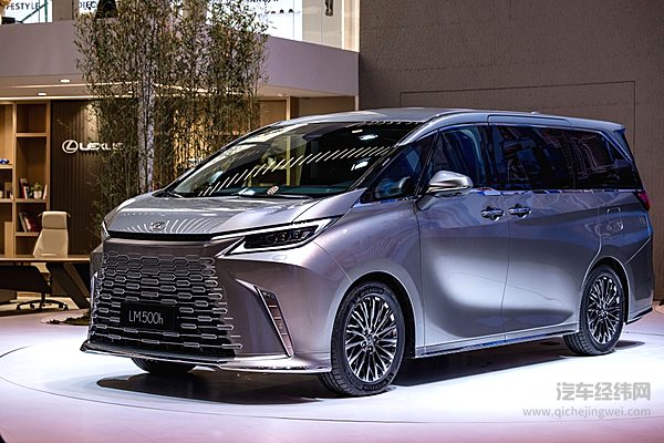 纷纷转型新能源 四大二线豪车品牌谁能率先突围？