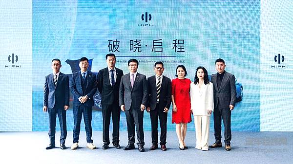 高度融合破晓启程 东创建国联手高合品牌双店盛大启幕