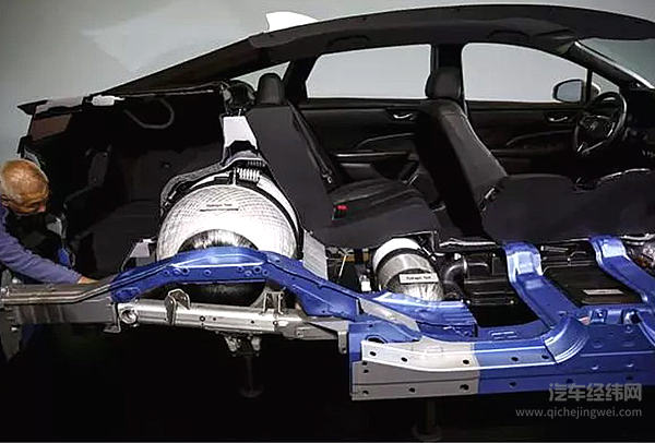 本田黑科技巅峰之作 隐藏车轮帅气十倍