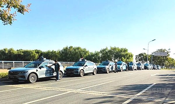 再入一城 东风汽车无人驾驶出租车来了