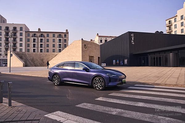 轮动车稳滤振好 宝骏享境以四轮独悬让用户畅享驾乘舒适之境