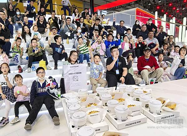 上汽集团携素质教育成果闪耀上海车展