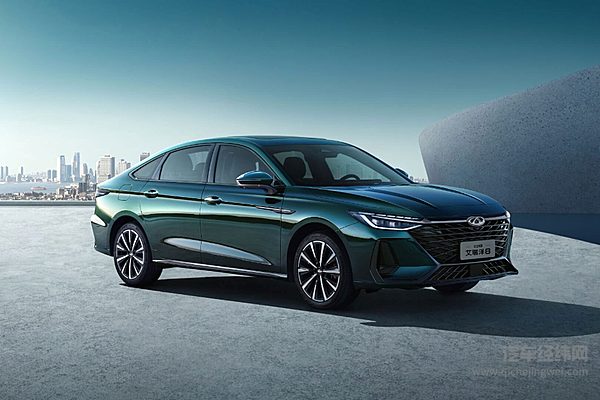 不到10万可入手 吉利帝豪与奇瑞艾瑞泽8谁更具性价比？