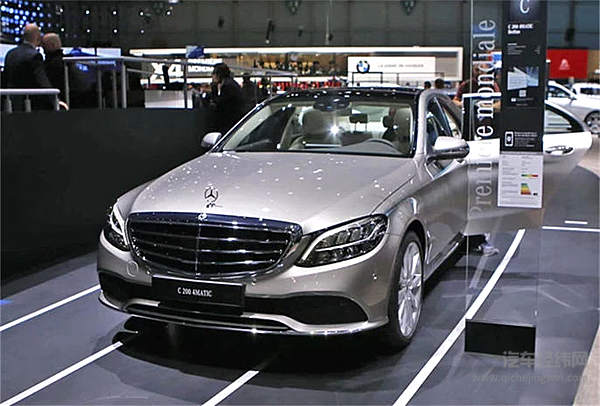 换代、改款齐上阵 梅赛德斯-奔驰携豪华阵容抢夺日内瓦车展“主咖”
