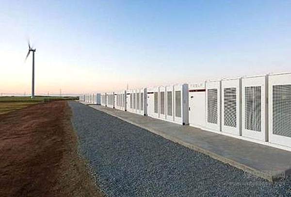 秒治停电 特斯拉超级电池系统开始测试