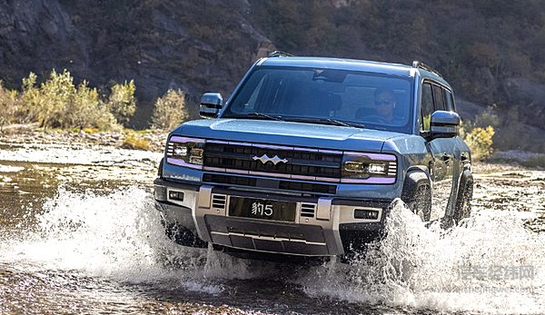 豹5百公里油耗18L 新能源越野车到底该怎么开？