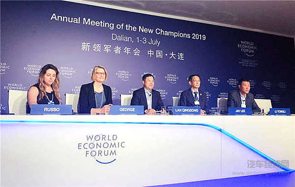 售价9.38万元-16.78万元  MAXUS全民定制中型SUV D60上市