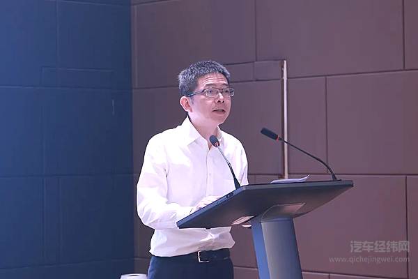  广汽乘用车常务副总经理兼  广汽传祺汽车销售有限公司总经理黄永强