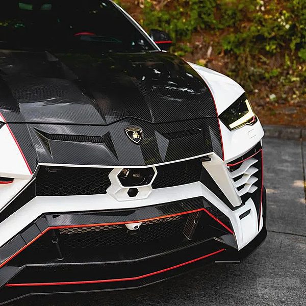 兰博基尼URUSMANSORY定制版