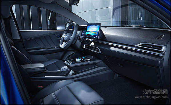 当步入社会的你遇上走出工厂的比亚迪e2