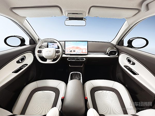 家用纯电代步车新标杆 江淮钇为3与纳米01谁更有性价比？