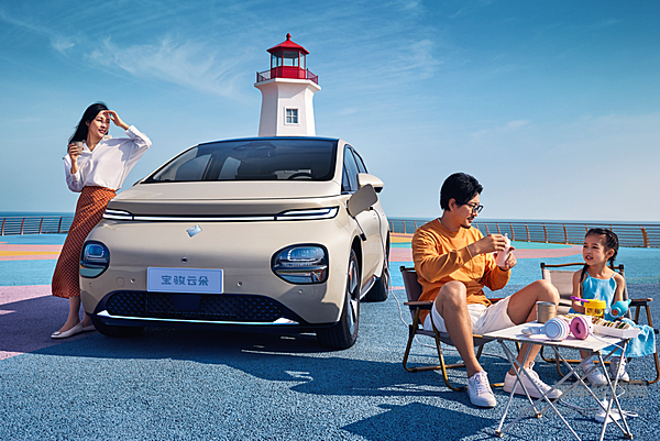 “史诗级”宝骏云朵将于8月10日19点正式上市 盲订10天订单迅速突破10000台！