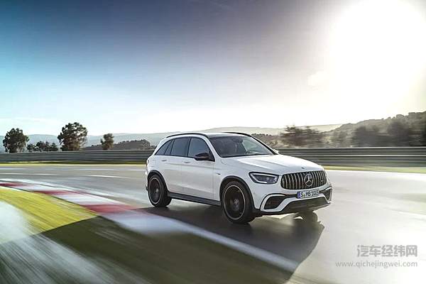 新一代梅赛德斯-AMG GLC 63 4MATIC+ SUV及轿跑SUV重磅上市