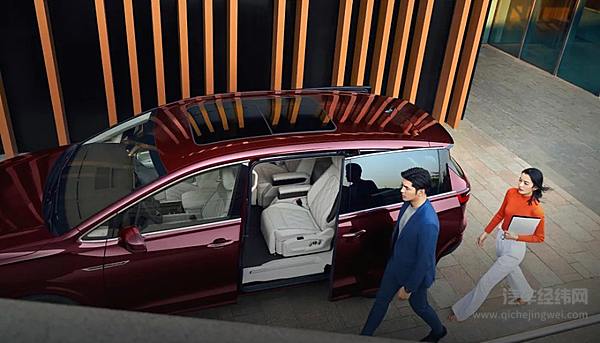 中大型MPV实力对决 起亚嘉华和大众威然哪个更值得入手？