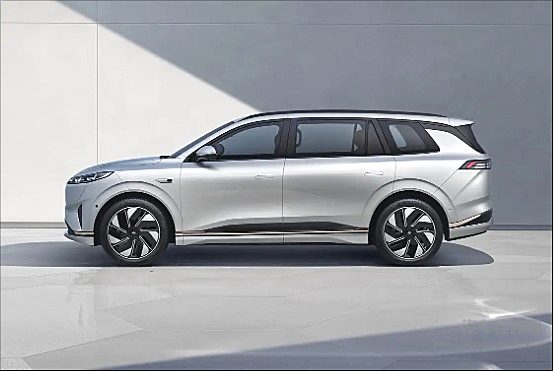 eπ008五座版上市 家庭用户想要的它都有？