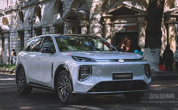 2025年中大型SUV盘点：国产车是主力 清一色的新能源