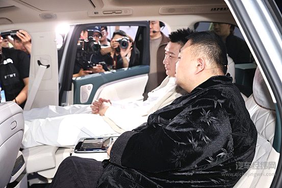 岚图汽车正式发布ESG品牌“Better VOYAH” 以体系力写下高质量发展确定性