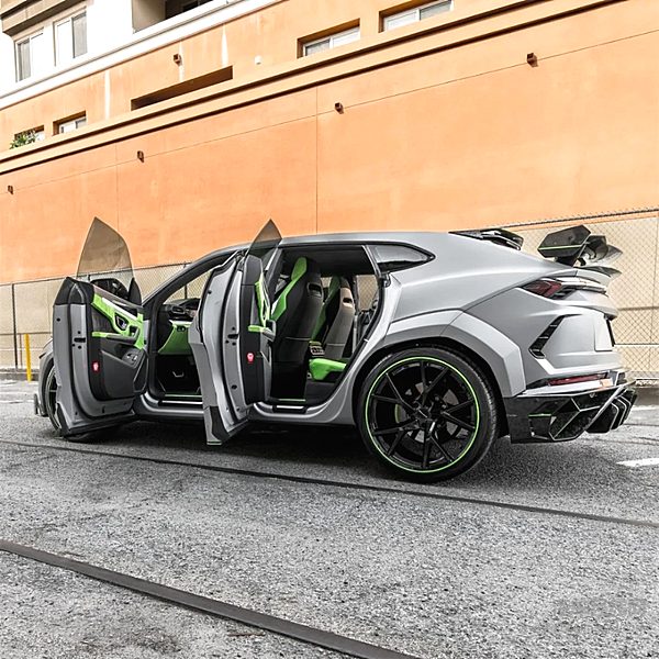 兰博基尼URUSMANSORY定制版