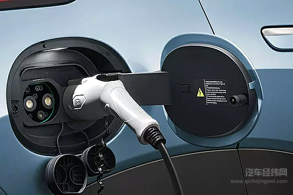 比亚迪护卫舰07 上市20.28万元起售 是否取代比亚迪唐成为新爆款？