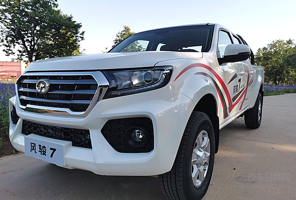 中国首款国六皮卡 全新汽油风骏7仅售8.68万