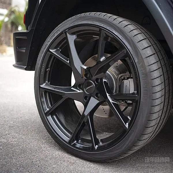 奔驰G63MANSORYP720定制方案