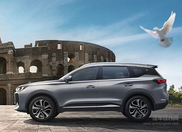 全新瑞虎7 PLUS 对比 长安CS55 PLUS：谁是10万级SUV“卷王”？