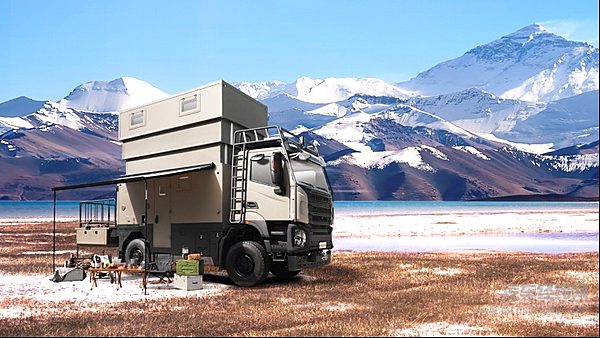 上汽大通MAXUS原厂首款百万级重卡房车探索家·珠峰