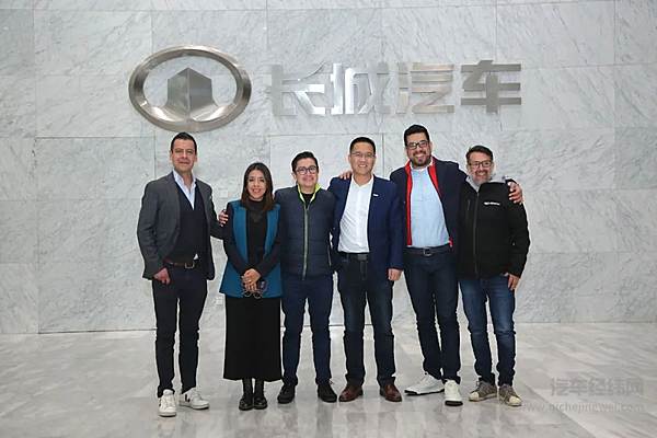 墨西哥媒体到访长城汽车点赞长城智能新能源
