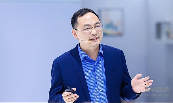 创维汽车总裁、联合创始人 吴龙八