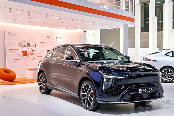 懂车更懂你，智电再升级！上汽亮相2025成都车展