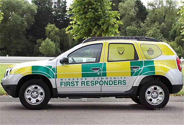 路遇救援车辆时，你会正确让路吗？