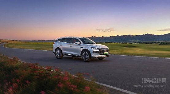 唐DM-i 175KM版上市 置换补贴后16.98万起 引领家庭出行新时代