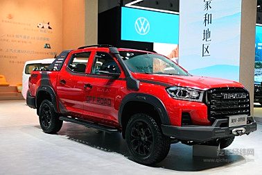 上汽大通MAXUS星际·越野版亮相车展现场