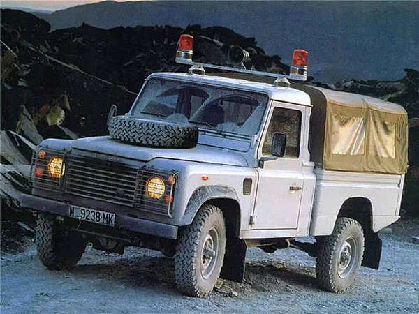 路虎Defender：越野老大爷的养成史