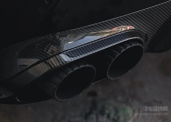 宾利添越MANSORY子夜黑定制版