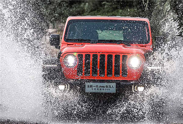 听说Jeep要捧一个“全球偶像” 又能霸气野性又能柔情居家