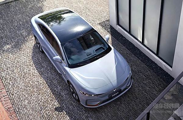 能否挑战BBA？飞凡F7和岚图追光瞄准中大型轿车市场