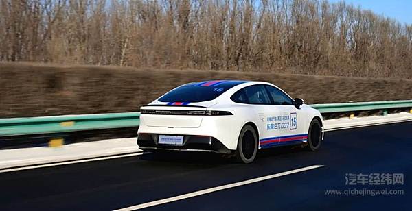 征服极寒 东风领跑 2023纯电动汽车（寒区）马拉松赛东风两款车型第一