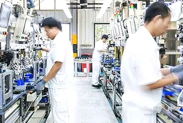 传动系统巨无霸诞生了：德纳与吉凯恩传动系事业部合并