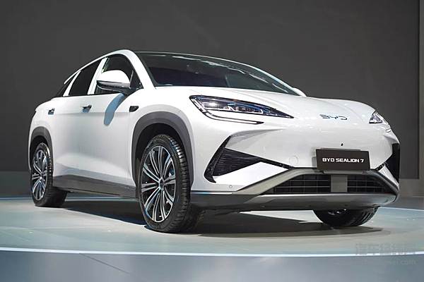 比亚迪双品牌亮相第41届泰国国际汽车博览会 海狮07EV在泰正式发布