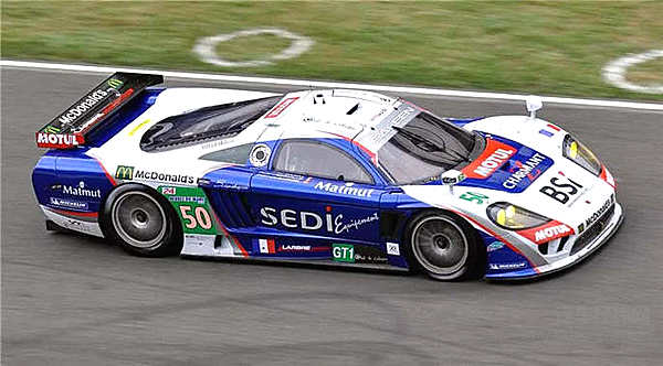 吴亦凡站台国产“超跑”