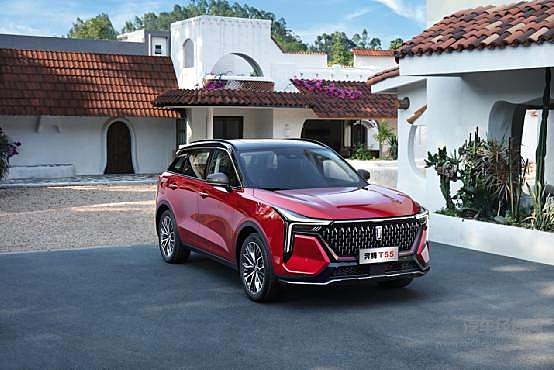 中国制造当潮不让！ 奔腾T55携手李宁羽毛球跨界上市