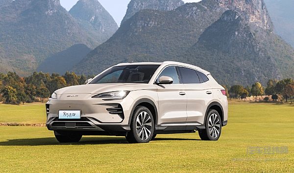 冲击300万辆 比亚迪降价对行业有何影响？